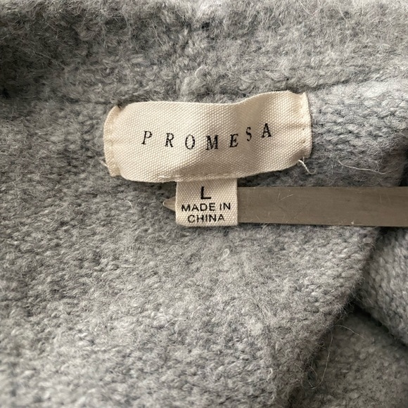 Promesa Sweater Coat - Picture 4 of 6